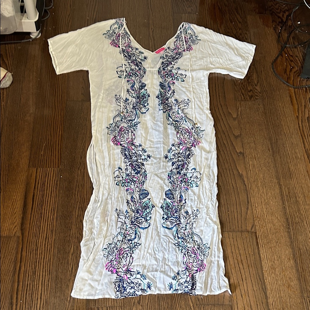 Lilly Pulitzer White Swim Cover-Up with Blue & Pink Embroidery XL